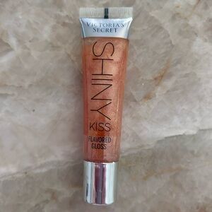 Victoria's Secret Shiny Kiss Lip Gloss